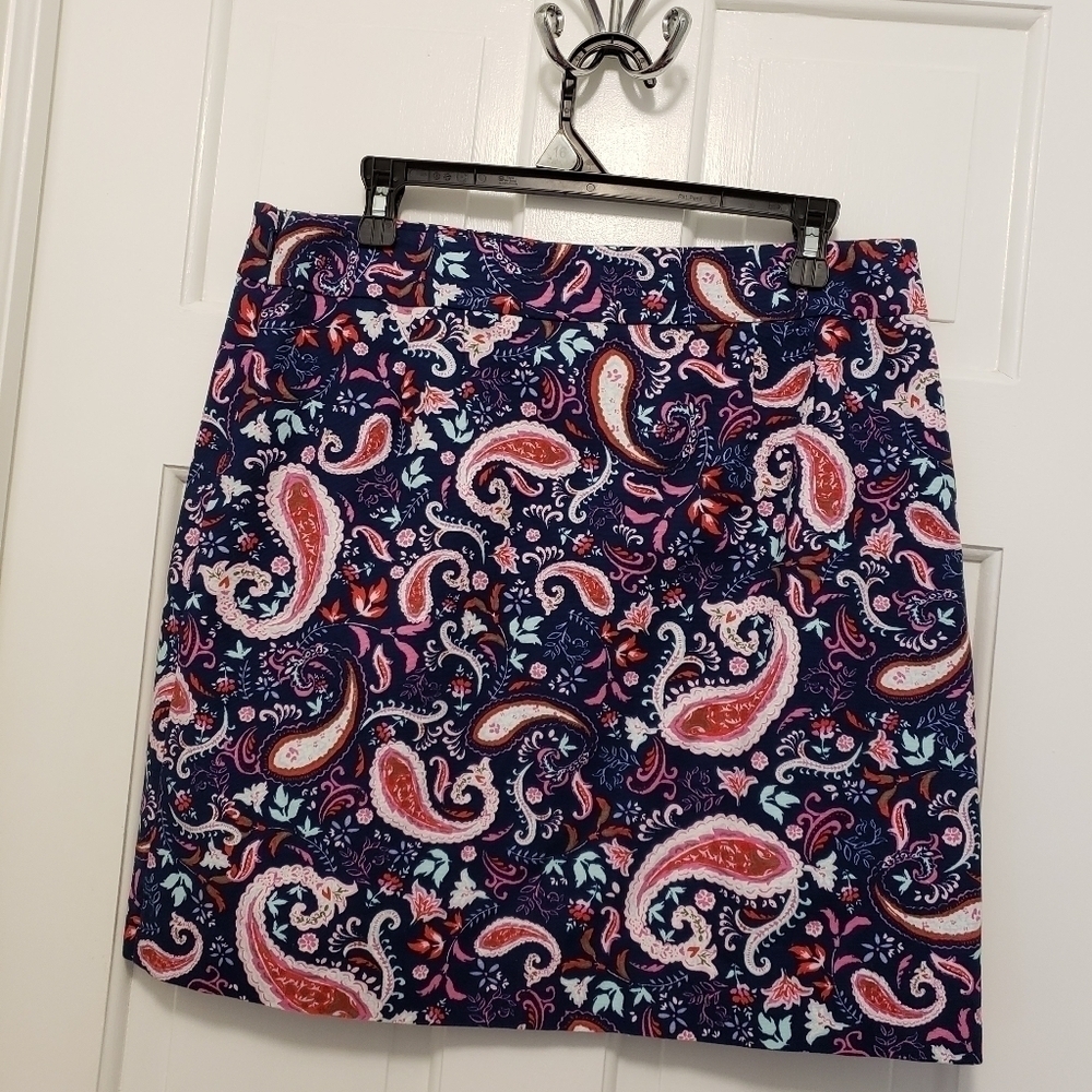 Talbots PAISLEY & FLORAL PRINT Lined Cotton A-line Skirt Size 12P, Classic - Picture 3 of 6